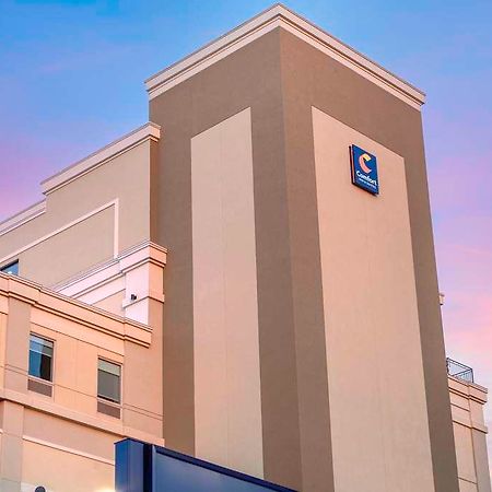Comfort Inn & Suites Newark Liberty International Airport Екстериор снимка
