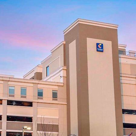 Comfort Inn & Suites Newark Liberty International Airport Екстериор снимка