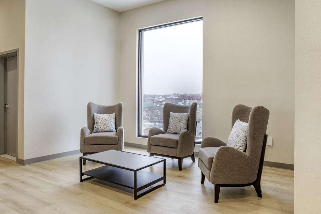 Comfort Inn & Suites Newark Liberty International Airport Ресторант снимка